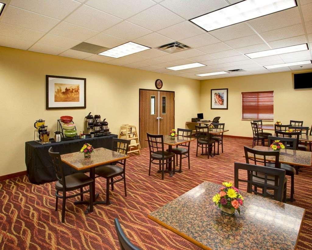 Rodeway Inn&Suites Phillipsburg Restaurant foto