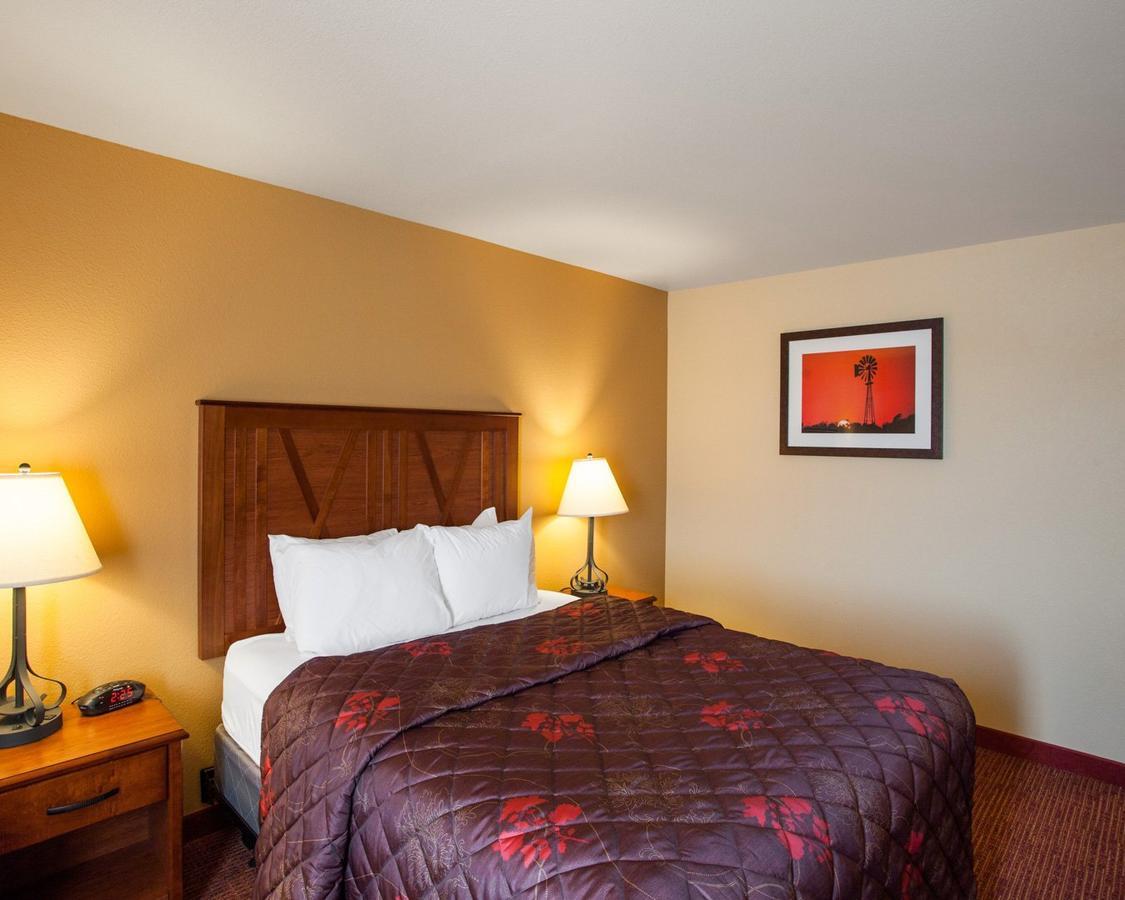 Rodeway Inn&Suites Phillipsburg Exterior foto